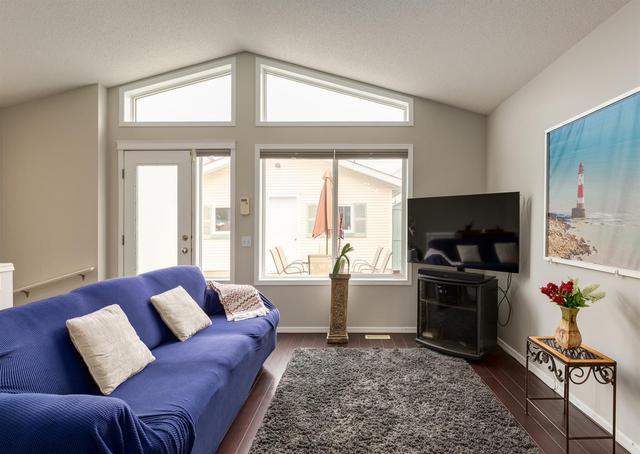 188 Prestwick Way Se, House detached with 4 bedrooms, 2 bathrooms and 2 parking in Calgary AB | Image 11