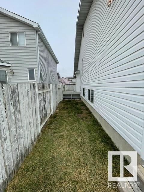 8025 15a Av Nw, House detached with 3 bedrooms, 2 bathrooms and 2 parking in Edmonton AB | Image 37