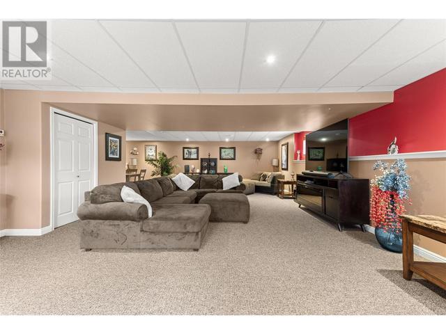 2850 Evergreen Drive, House detached with 3 bedrooms, 3 bathrooms and 2 parking in Penticton BC | Image 36
