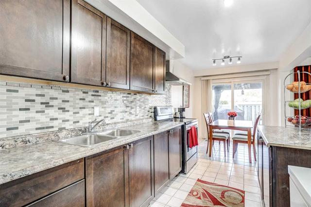 33 - 7033 Netherbrae Rd, Townhouse with 4 bedrooms, 2 bathrooms and 1 parking in Mississauga ON | Image 7