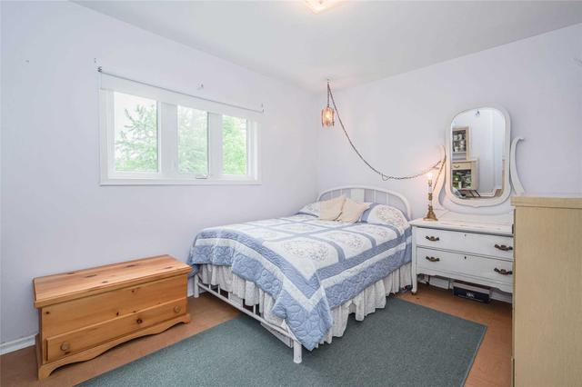 511 Derby St, House detached with 3 bedrooms, 2 bathrooms and 5 parking in Minto ON | Image 8