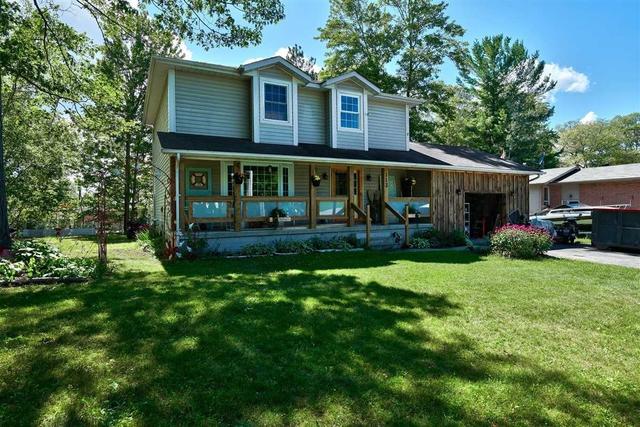 112 Ansley Rd, House detached with 3 bedrooms, 3 bathrooms and 6 parking in Wasaga Beach ON | Image 1