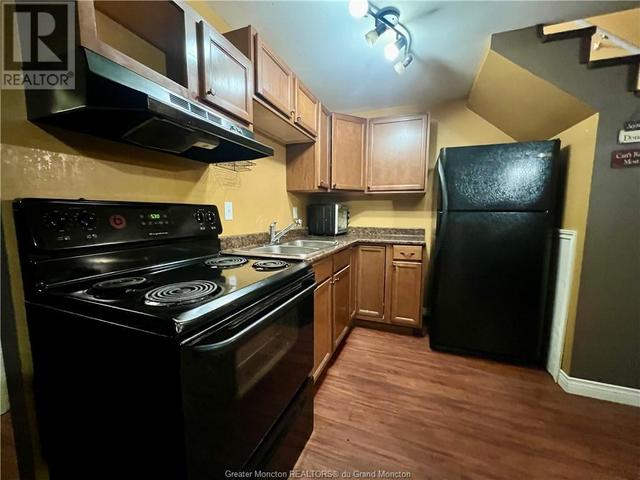 118 - 120 Vail St, House other with 6 bedrooms, 4 bathrooms and null parking in Moncton NB | Image 17