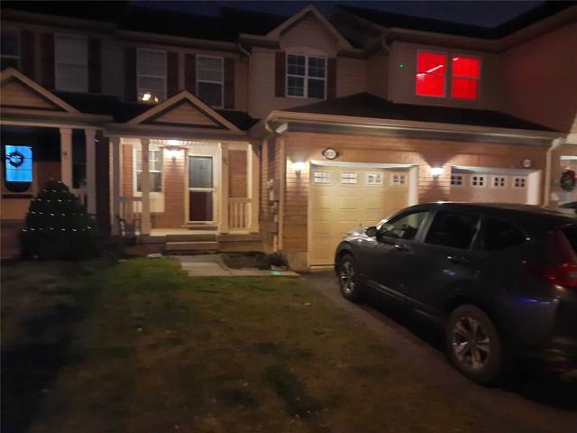 1632 Beard Dr, House attached with 3 bedrooms, 2 bathrooms and 2 parking in Milton ON | Image 1