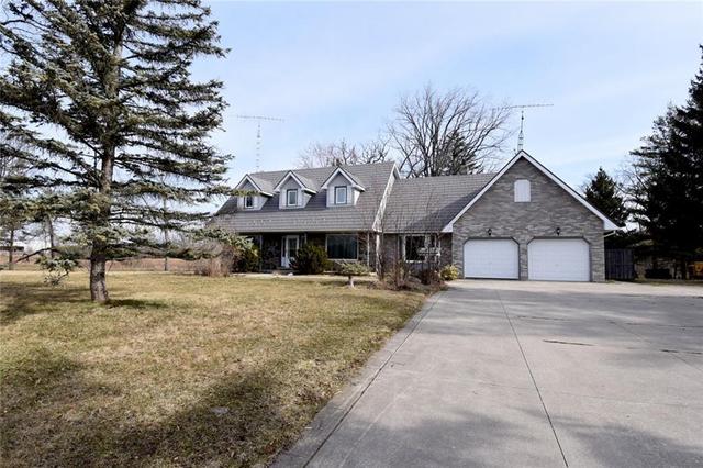 2194 #54 Highway, House detached with 3 bedrooms, 2 bathrooms and 6 parking in Haldimand County ON | Image 3