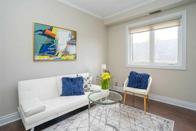 210 - 101 Hammersmith Ave, Townhouse with 3 bedrooms, 2 bathrooms and 1 parking in Toronto ON | Image 2