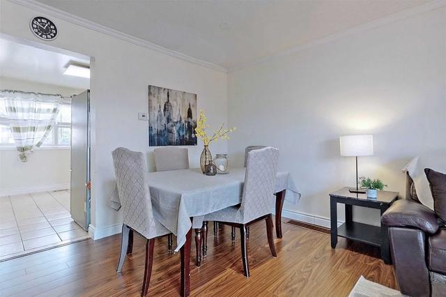 136 Purpledusk Tr, Townhouse with 4 bedrooms, 2 bathrooms and 3 parking in Toronto ON | Image 15