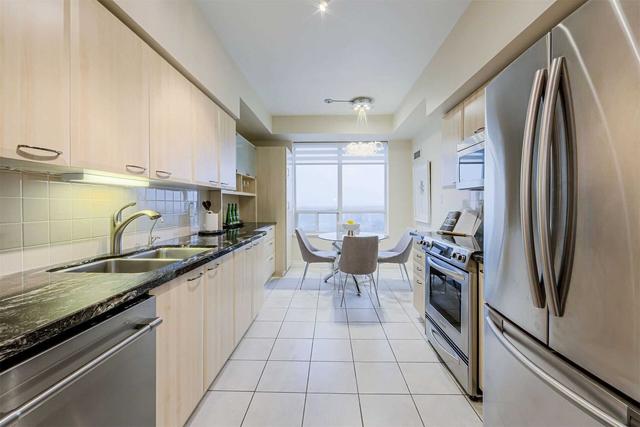 lph3 - 2 Clairtrell Rd, Condo with 2 bedrooms, 2 bathrooms and 2 parking in Toronto ON | Image 31