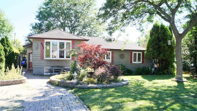 651 Annland St, House detached with 3 bedrooms, 2 bathrooms and 2 parking in Pickering ON | Image 9