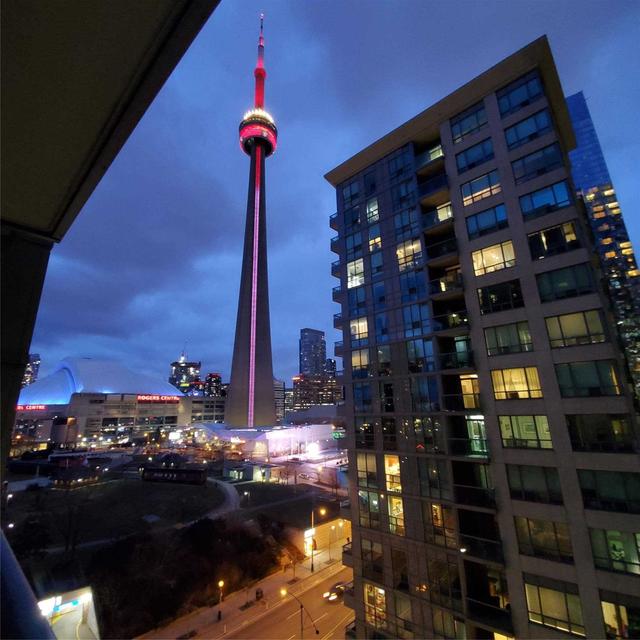 1020 - 25 Lower Simcoe St, Condo with 1 bedrooms, 1 bathrooms and 1 parking in Toronto ON | Image 8