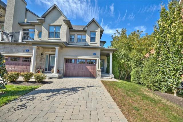 4 Aberdeen Lane S, House attached with 3 bedrooms, 3 bathrooms and 3 parking in Niagara on the Lake ON | Image 2