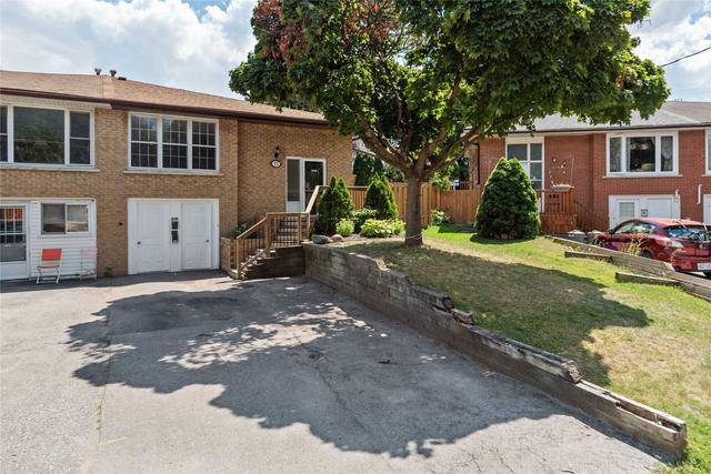 lower - 15 Walter Ave, House semidetached with 1 bedrooms, 1 bathrooms and 1 parking in Newmarket ON | Card Image