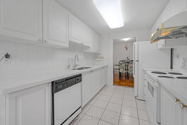 815 - 188 Bonis Ave, Townhouse with 3 bedrooms, 3 bathrooms and 1 parking in Toronto ON | Image 4