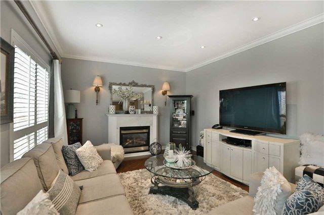3641 Jorie Cres, House detached with 4 bedrooms, 3 bathrooms and 2 parking in Mississauga ON | Image 7