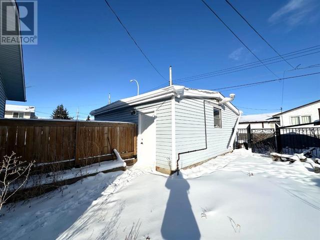 9239 107 Avenue, House detached with 4 bedrooms, 2 bathrooms and 4 parking in Grande Prairie AB | Image 40