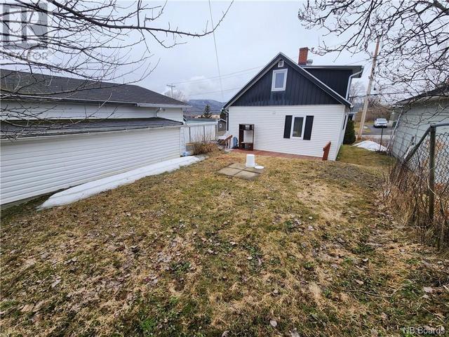 99 St Georges Avenue, House detached with 3 bedrooms, 1 bathrooms and null parking in Edmundston NB | Image 31