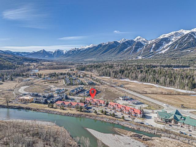 517/519 - 500 Riverside Way, Condo with 3 bedrooms, 2 bathrooms and null parking in Fernie BC | Image 4