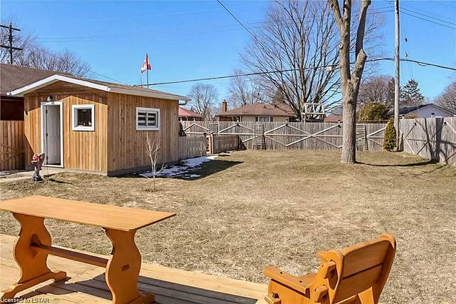 1239 Michael St, House detached with 4 bedrooms, 2 bathrooms and 4 parking in London ON | Image 13