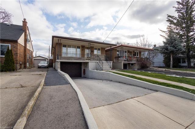 87 Reid Avenue S, House detached with 3 bedrooms, 1 bathrooms and 3 parking in Hamilton ON | Image 23