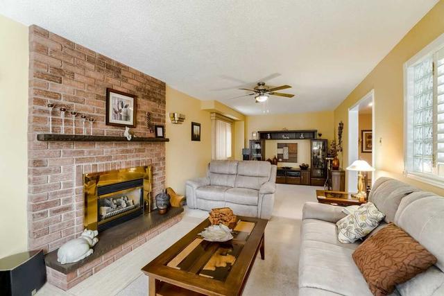 96 Braidwood Lake Rd, House detached with 4 bedrooms, 4 bathrooms and 4 parking in Brampton ON | Image 7