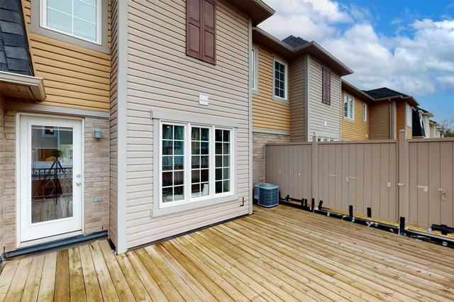 921 Brassard Circ, House attached with 3 bedrooms, 3 bathrooms and 3 parking in Milton ON | Image 29