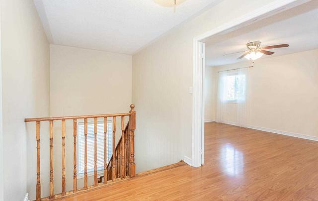 1226 Bonin Cres, House detached with 4 bedrooms, 3 bathrooms and 4 parking in Milton ON | Image 10