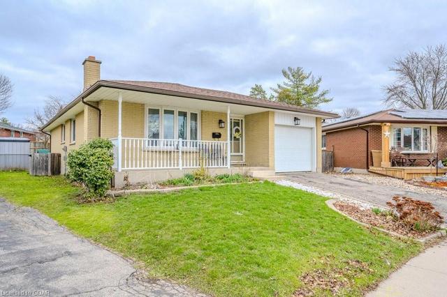 22 Brookside Crescent, House detached with 4 bedrooms, 2 bathrooms and 2 parking in Kitchener ON | Image 23