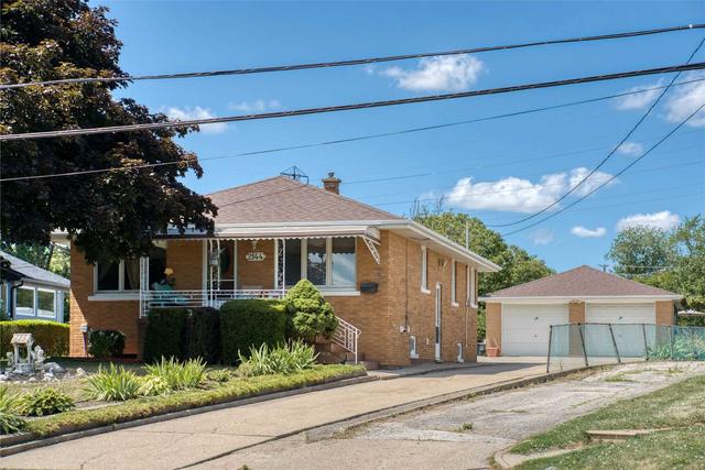 2144 Grand Marais Rd E, House detached with 3 bedrooms, 2 bathrooms and 5.5 parking in Windsor ON | Image 23