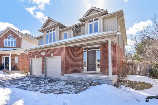 637 Woodlawn Place, House detached with 3 bedrooms, 2 bathrooms and 4 parking in Waterloo ON | Image 3