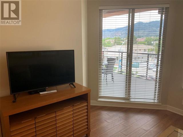 321 - 15 Park Place, Home with 1 bedrooms, 1 bathrooms and 1 parking in Osoyoos BC | Image 14