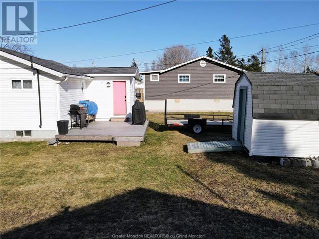 6 Ste Marie St, House detached with 3 bedrooms, 1 bathrooms and null parking in Beaubassin East NB | Image 39