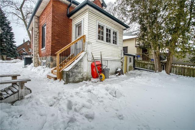 182 Concession Street, House detached with 2 bedrooms, 2 bathrooms and 3 parking in Cambridge ON | Image 38