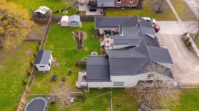 370 Victoria Ave N, House detached with 7 bedrooms, 6 bathrooms and 7 parking in North Perth ON | Image 12