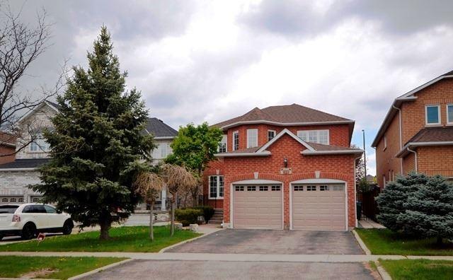 919 Mantle Cres, House detached with 4 bedrooms, 4 bathrooms and 4 parking in Mississauga ON | Image 1