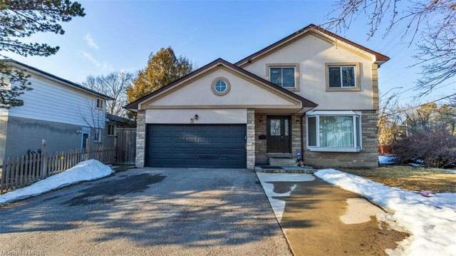 2 Romfield Court, House detached with 4 bedrooms, 3 bathrooms and 6 parking in Markham ON | Image 1