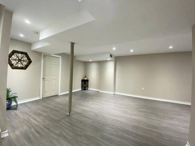 86 The Fairways, House detached with 3 bedrooms, 3 bathrooms and 5 parking in Markham ON | Image 9