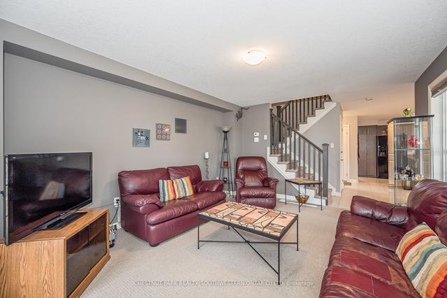 15 - 101 Frederick Dr, Townhouse with 3 bedrooms, 3 bathrooms and 1 parking in Guelph ON | Image 6