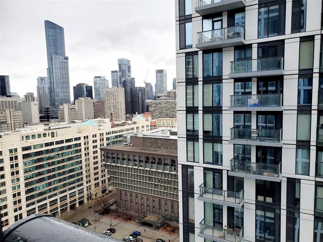2615 - 181 Dundas St E, Condo with 1 bedrooms, 1 bathrooms and 0 parking in Toronto ON | Image 1