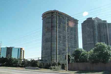 1701 - 50 Eglinton Ave W, Condo with 2 bedrooms, 2 bathrooms and 1 parking in Mississauga ON | Image 1