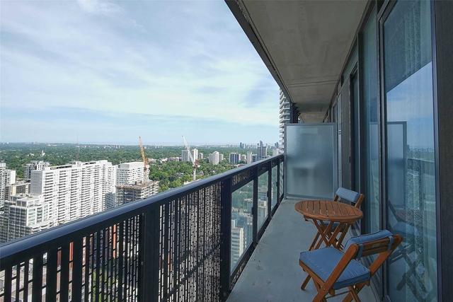 3209 - 8 Eglinton Ave E, Condo with 1 bedrooms, 1 bathrooms and 0 parking in Toronto ON | Image 5