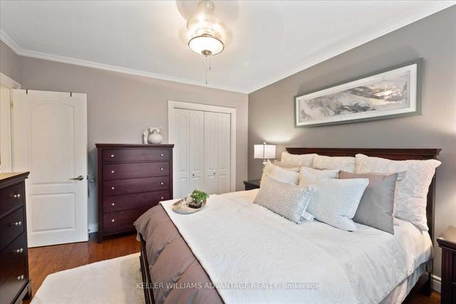 43 Somerdale Sq, House detached with 4 bedrooms, 2 bathrooms and 3 parking in Toronto ON | Image 5