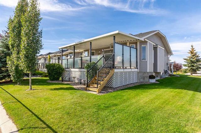 644 Riverside Boulevard Nw, Home with 2 bedrooms, 2 bathrooms and 4 parking in High River AB | Image 42