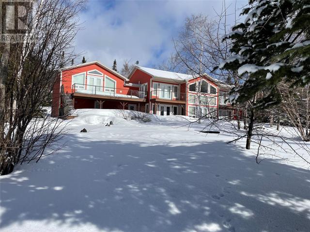 27 Lakeview Drive, House detached with 5 bedrooms, 4 bathrooms and null parking in Division No.  5, Subd. F NL | Image 1