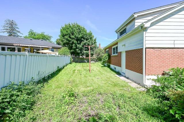 1606 Lucerne Ave, House detached with 2 bedrooms, 1 bathrooms and 1 parking in Hamilton ON | Image 6