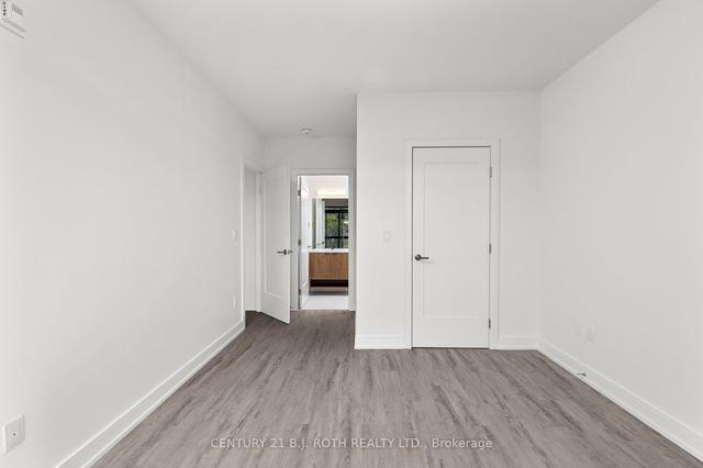 715 - 185 Dunlop St E, Condo with 2 bedrooms, 2 bathrooms and 1 parking in Barrie ON | Image 5
