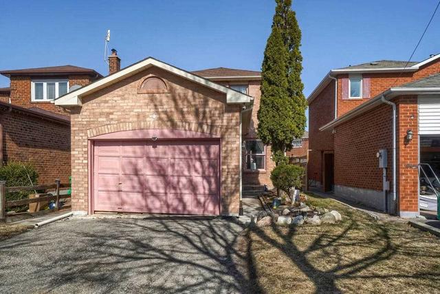7 Wayne Nicol Dr, House detached with 3 bedrooms, 3 bathrooms and 5 parking in Brampton ON | Image 1