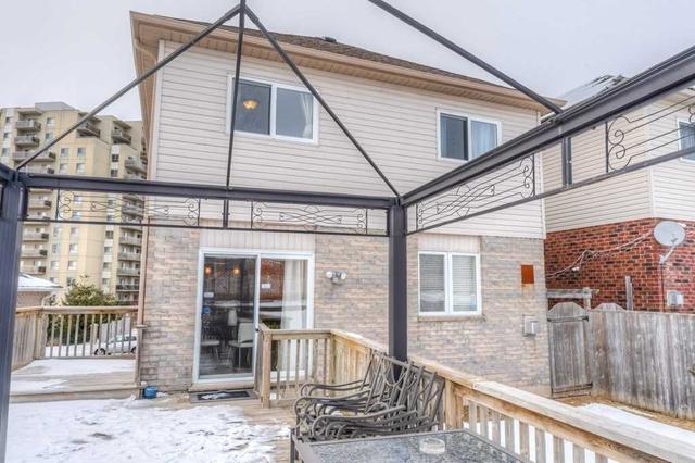 32 Lena Cres, House detached with 3 bedrooms, 4 bathrooms and 3 parking in Cambridge ON | Image 30