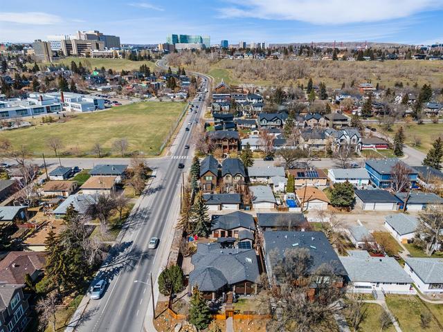 2924 4 Avenue Nw, House detached with 5 bedrooms, 3 bathrooms and 4 parking in Calgary AB | Image 6