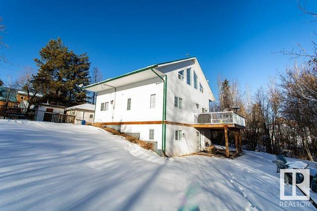 117 5 St, House detached with 3 bedrooms, 4 bathrooms and null parking in Seba Beach AB | Image 68