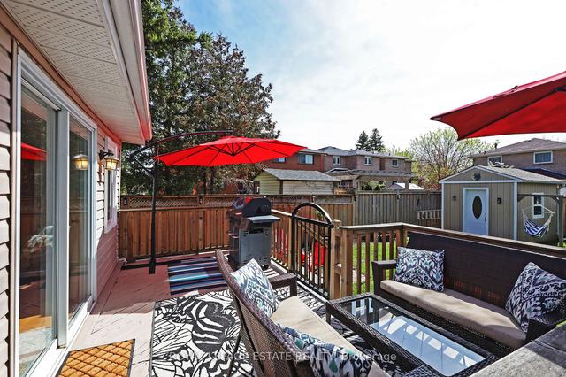 86 Sharpe St, House detached with 2 bedrooms, 2 bathrooms and 2 parking in Toronto ON | Image 26